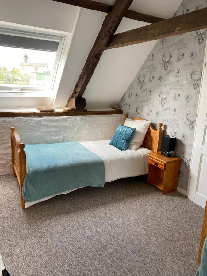 La Petite Maison - No 4 La Relierie Gavray-sur-Sienne ภายนอก รูปภาพ