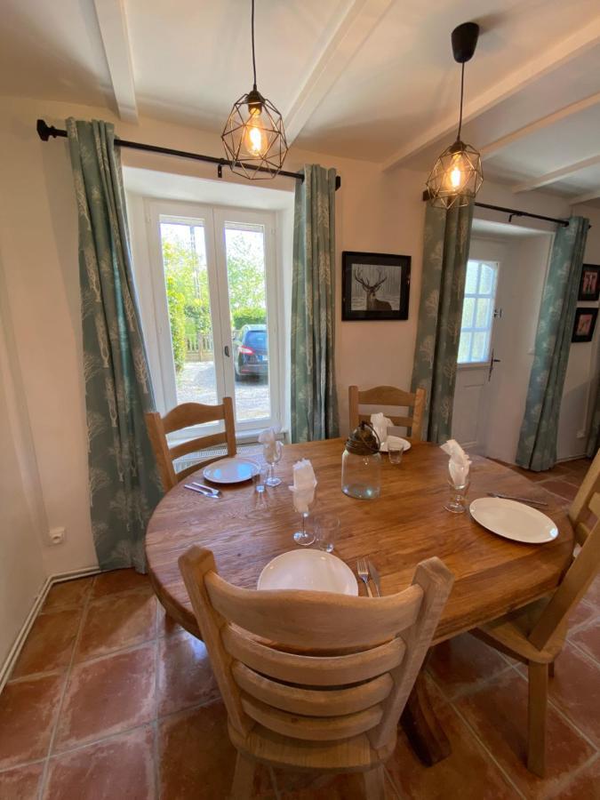 La Petite Maison - No 4 La Relierie Gavray-sur-Sienne ภายนอก รูปภาพ