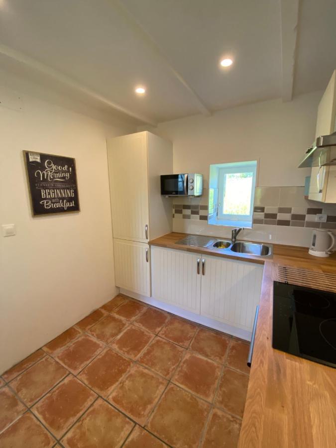 La Petite Maison - No 4 La Relierie Gavray-sur-Sienne ภายนอก รูปภาพ